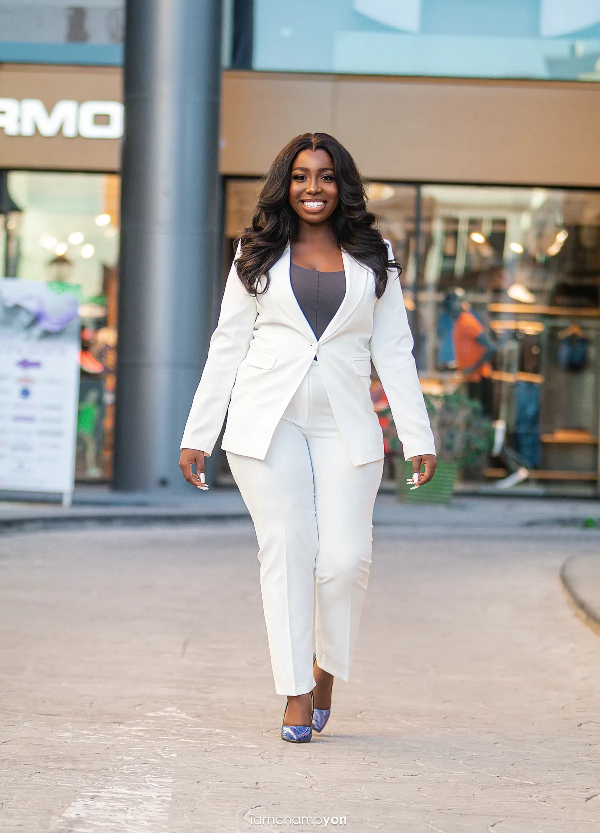 Sympli Ria - Champyon Pictures, Abidjan